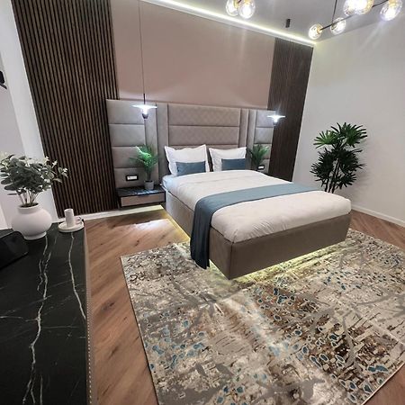 Ylly Aparts براشوف المظهر الخارجي الصورة